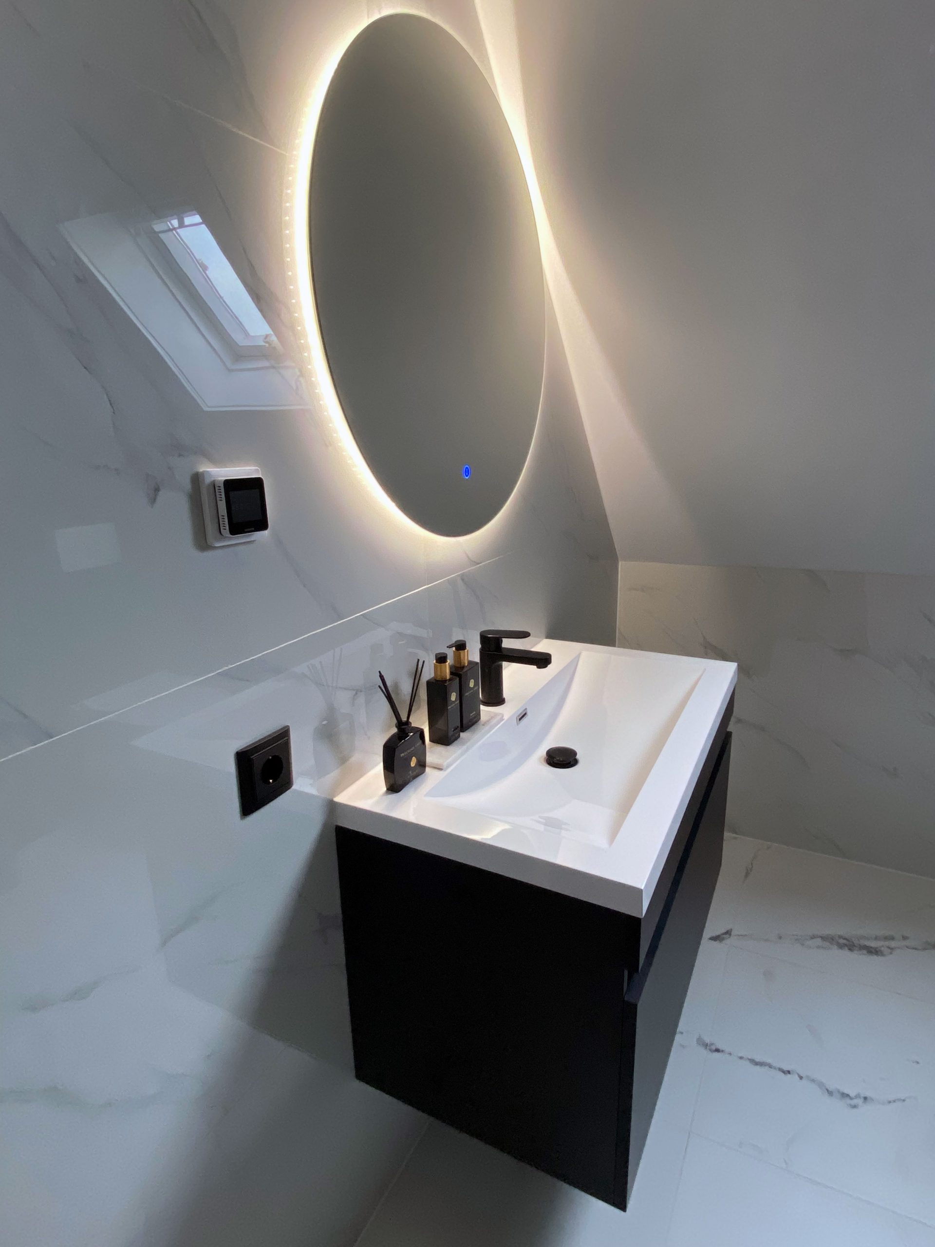 Verder Fluisteren Hoogland Badkamerspiegel rond 60 cm met LED-verlichting rondom Gler | Kopen ➤